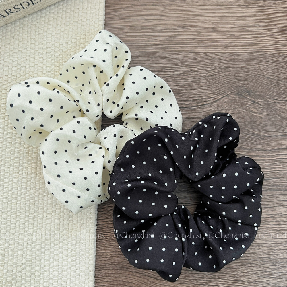 Набор из 2 элегантных резинок  – обзор и цена Scrunchie Satin Set