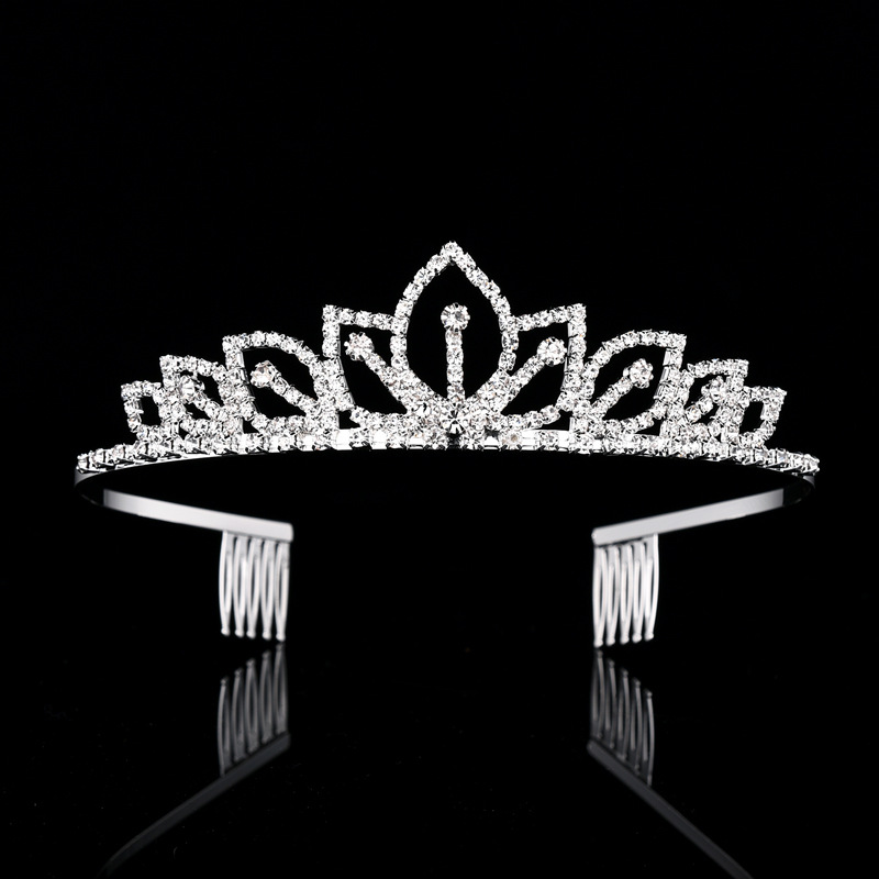 Серебряная корона с блестящими – обзор и цена Women Accessories To Gift